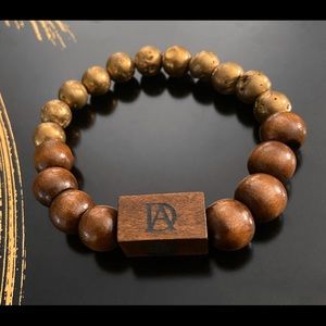 DeMarcus Alexan 8mm Wood Stone Bead Bracelet